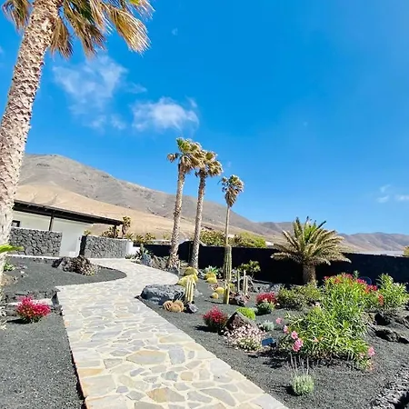 Casa Marina 4-bed With Pool In *