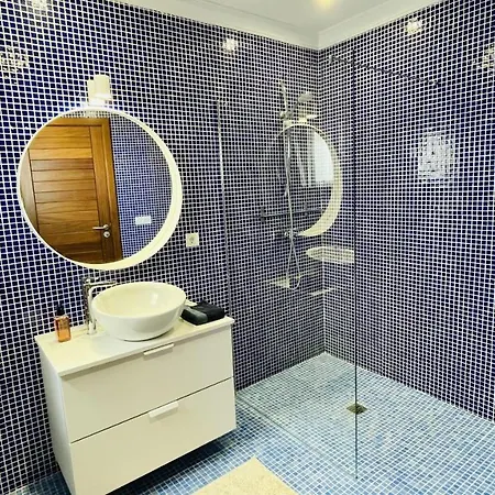 Casa Marina 4-bed With Pool In Villa