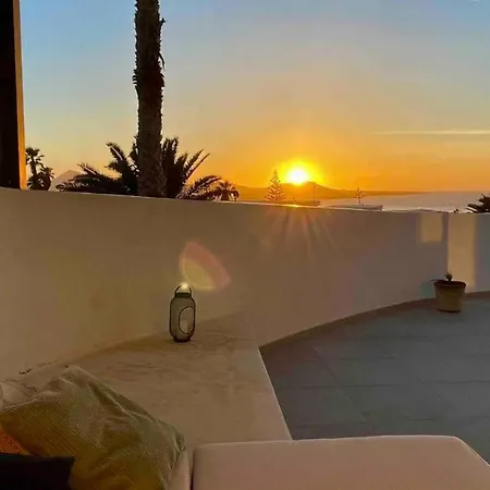 Villa Casa Marina 4-bed With Pool In Famara